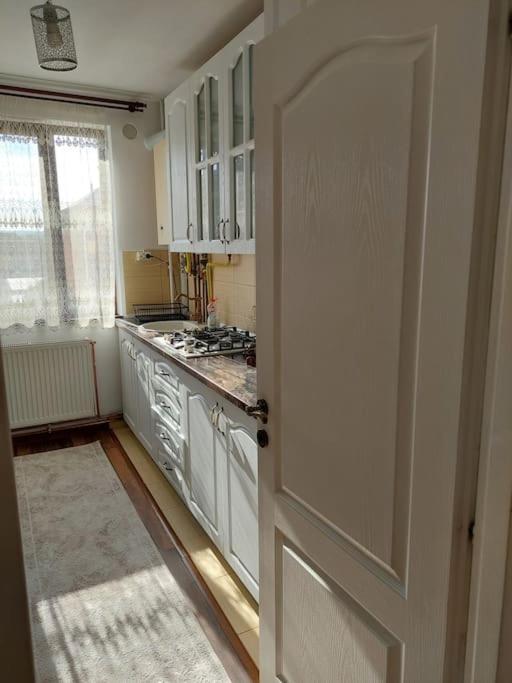 Apartament In Sighetu Marmatiei Apartment Exterior photo